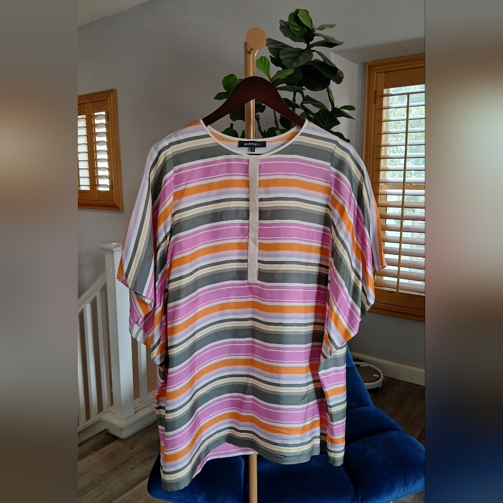 Lafayette 148 New York Striped Silk blouse. Size M